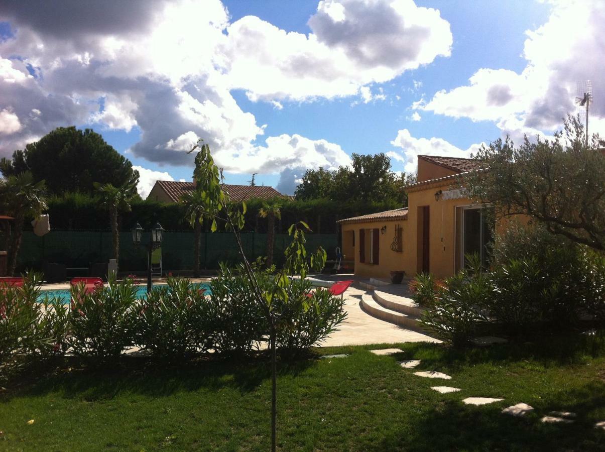 Les Cigales Des Pres Appartement Aups Εξωτερικό φωτογραφία
