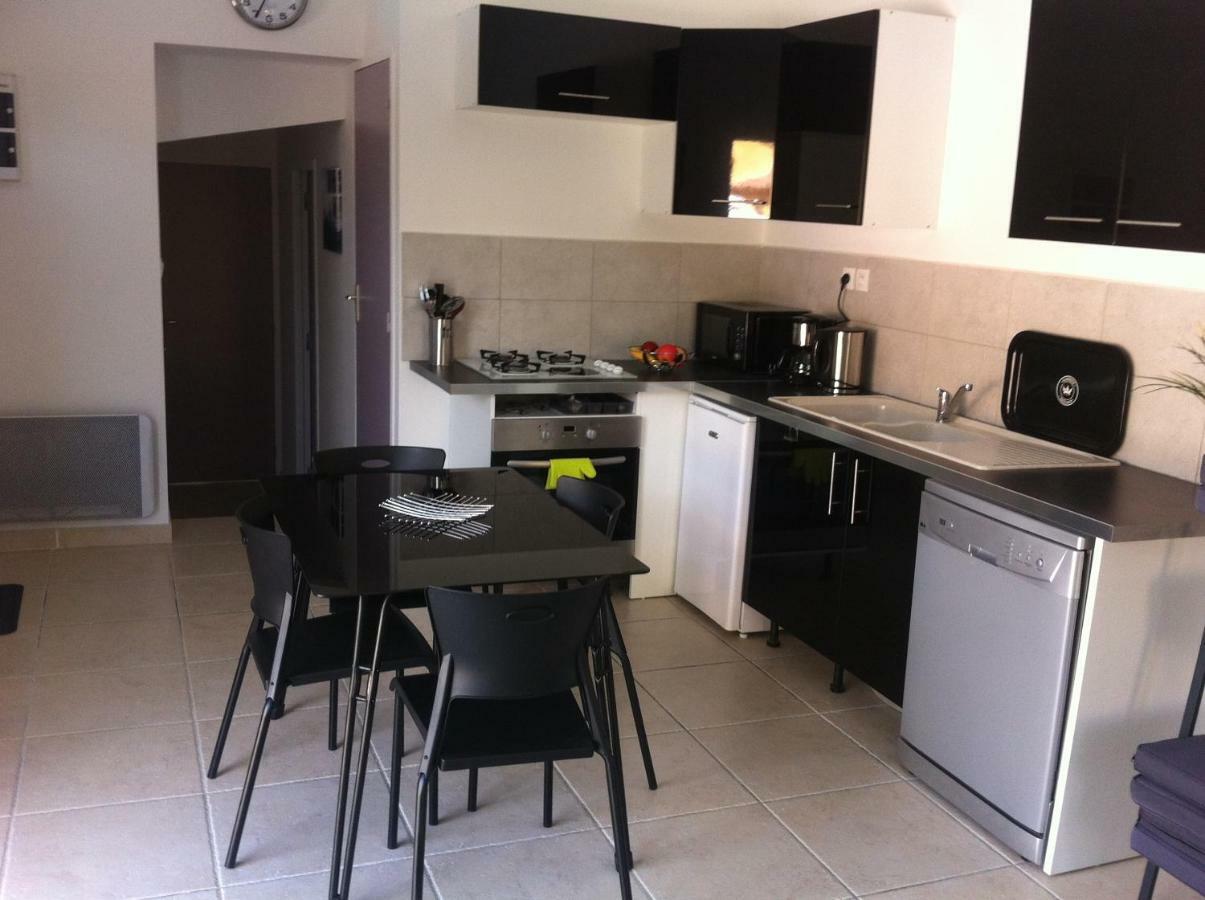 Les Cigales Des Pres Appartement Aups Εξωτερικό φωτογραφία